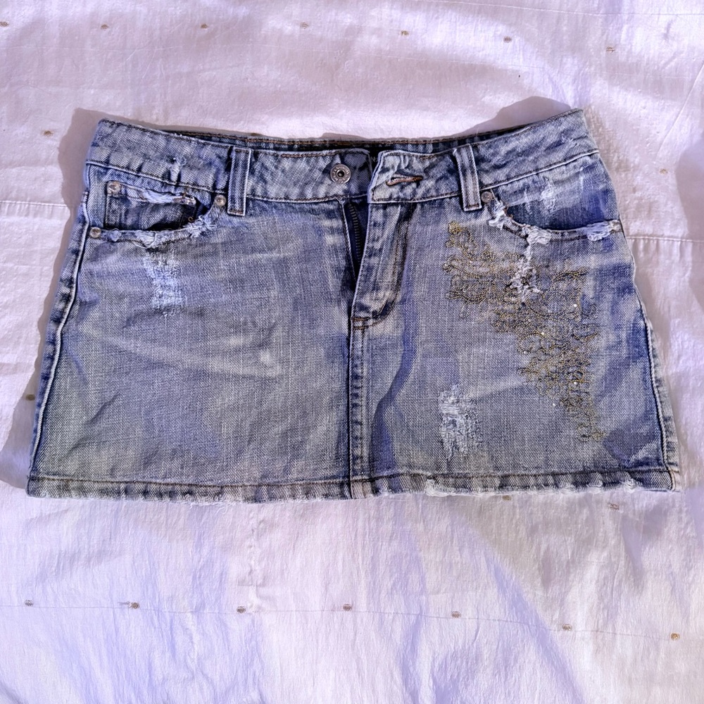 Dolce & Gabbana 💕 Blue Denim Mini Skirt 💕 Distressed & Embellished